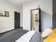 1 bedroom house of multiple occupation for rent in Room...