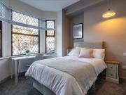 1 bedroom house of multiple occupation to rent