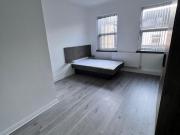 1 bedroom house of multiple occupation to rent