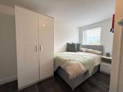 1 Bedroom House Share