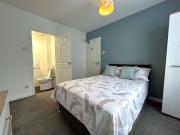 1 Bedroom House Share