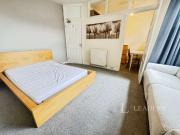 1 Bedroom House Share