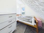 1 Bedroom House Share