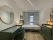 1 Bedroom House Share For Rent In 112 Aspect Point,...