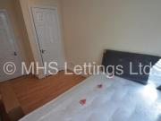 1 Bedroom House Share For Rent In 5 High Cliffe, Leeds