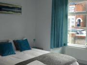 1 Bedroom House Share For Rent In Aldermans Drive,...