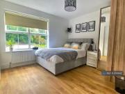 1 bedroom house share for rent in Barkway Drive,...