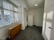 1 bedroom house share for rent in Bearwood Road,...