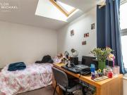 1 bedroom house share for rent in Bedford Square,...