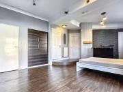 1 bedroom house share for rent in Camberley Road,...