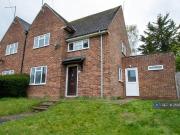 1 bedroom house share for rent in Chatham Road,...