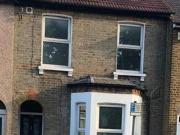 1 Bedroom House Share For Rent In Croydon