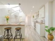 1 bedroom house share for rent in Dean Street, Stoke,...