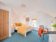 1 bedroom house share for rent in Eastbourne Road,...