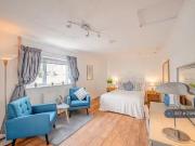 1 bedroom house share for rent in Eastbourne Road,...