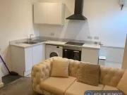 1 bedroom house share for rent in Farnworth, Farnworth, BL4