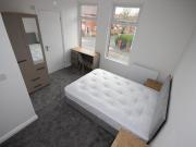 1 bedroom house share for rent in Gorton Road,...