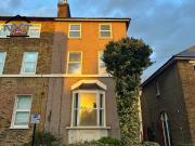 1 bedroom house share for rent in Grange Park Road,...