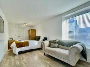 1 Bedroom House Share For Rent In Ground Floor