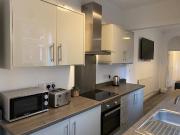 1 bedroom house share for rent in Guildford Street,...