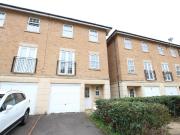1 bedroom house share for rent in Johnson Court,...