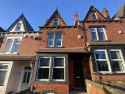 1 Bedroom House Share For Rent In Kirkstall
