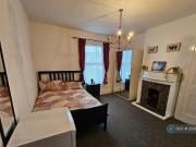 1 Bedroom House Share For Rent In London