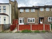 1 Bedroom House Share For Rent In London