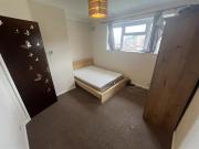 1 bedroom house share for rent in Longfield Road,...