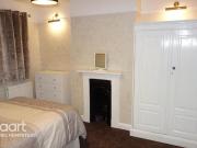 1 bedroom house share for rent in Maythorne Close,...