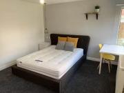 1 bedroom house share for rent in Moss House Close,...