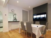 1 Bedroom House Share For Rent In Near Victoria Park