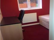 1 bedroom house share for rent in Northumberland Avenue,...