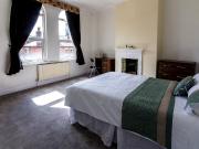 1 bedroom house share for rent in The Crescent, Leeds, LS6