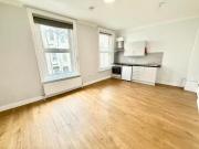 1 bedroom house share for rent in Tregonwell Road,...