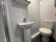 1 bedroom house share for rent in Warwick New Road,...