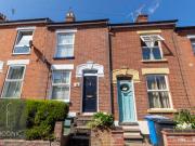 1 bedroom house share for rent in Warwick Street,...