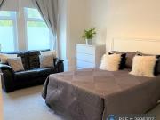 1 bedroom house share to rent