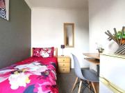 1 bedroom house share to rent