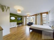 1 bedroom house share to rent