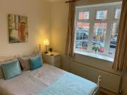 1 bedroom house share to rent