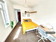 1 bedroom house share to rent