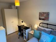 1 bedroom house share to rent