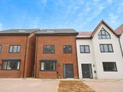 1 bedroom house share to rent