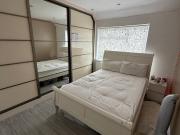 1 bedroom house share to rent