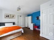 1 bedroom house share to rent