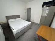 1 bedroom house share to rent