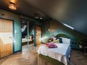 1 bedroom house share to rent