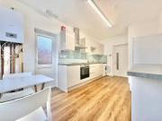 1 bedroom house share to rent