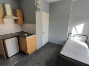 1 bedroom house share to rent